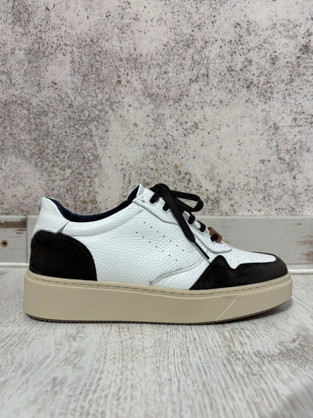 Sneakers pelle bianca/moro