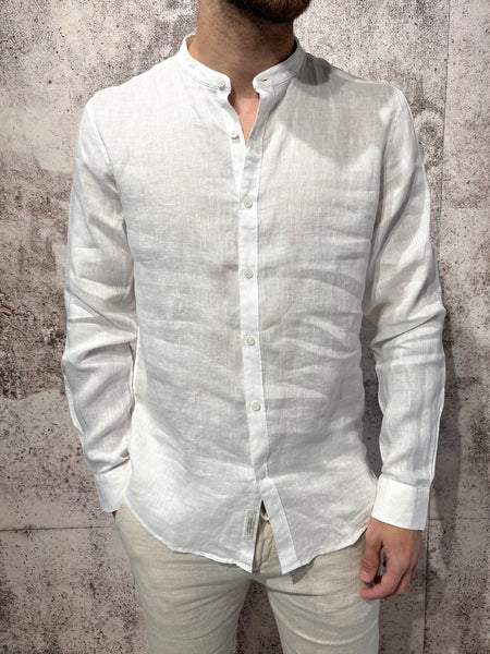 White linen Korean shirt