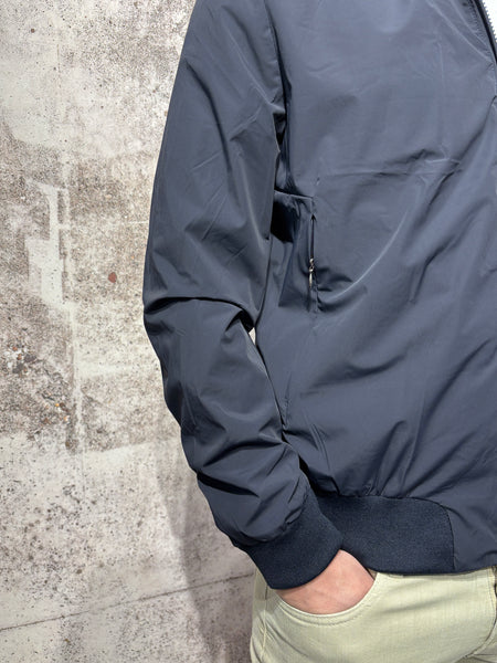 Giubbino blu tessuto tecnico