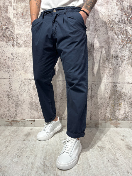 Pantalone blu doppia pinces