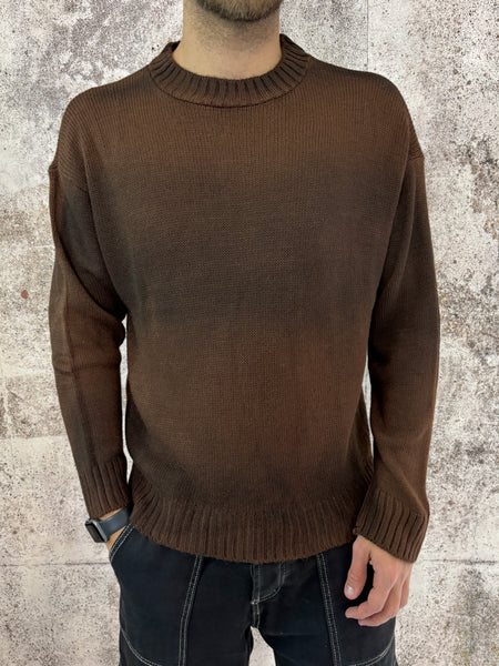 Maglione girocollo sfumato moro