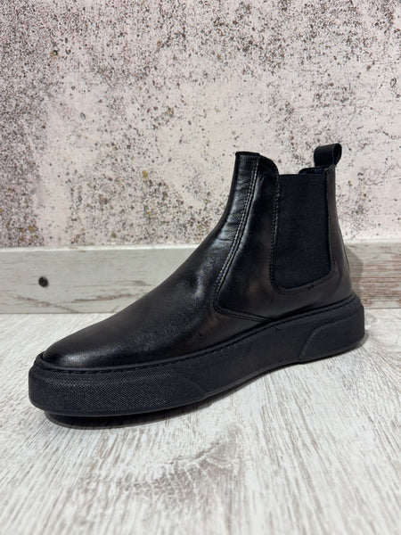 Stivaletto Beatles sport pelle nero