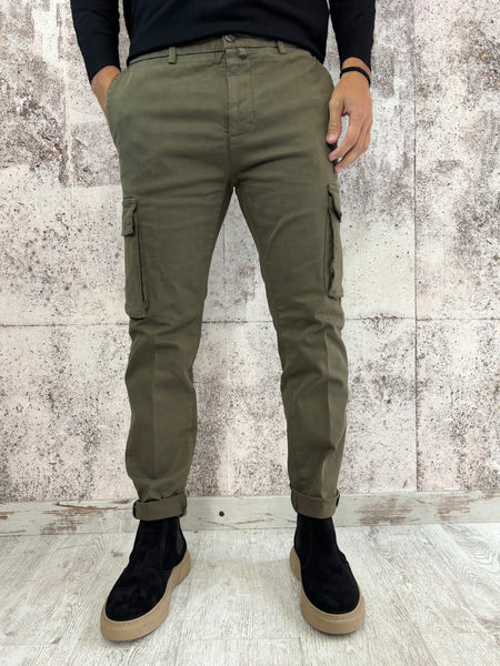 Pantalone cargo militare Slim Fit