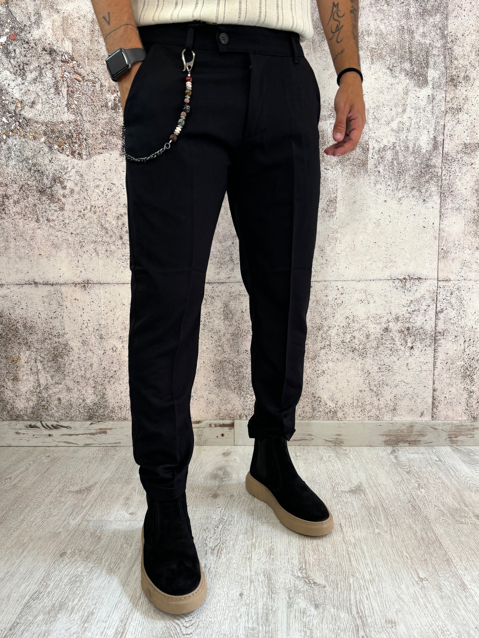 Pantalone classic nero con catenella