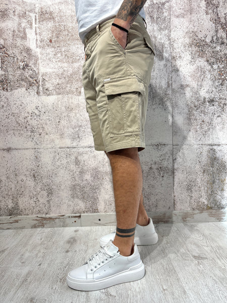 Beige cargo shorts