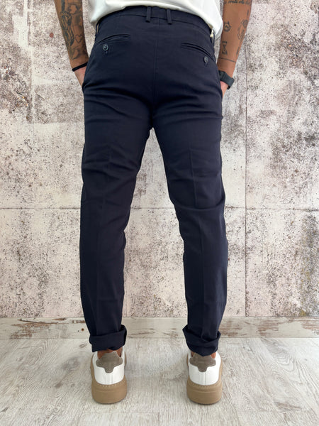 Pantalone chino blu navy