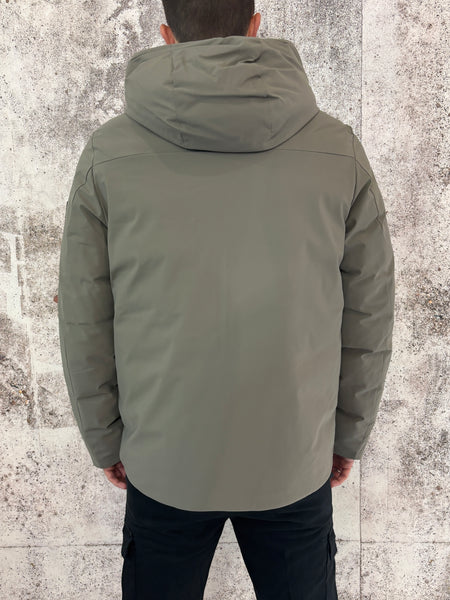 Giubbotto parka corto col. Fango