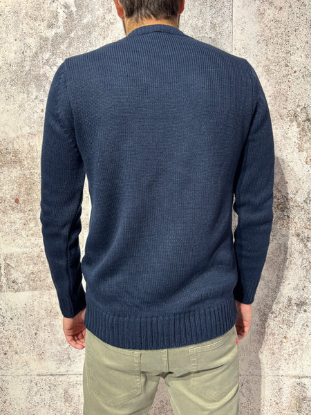 Maglione girocollo blu multipatch