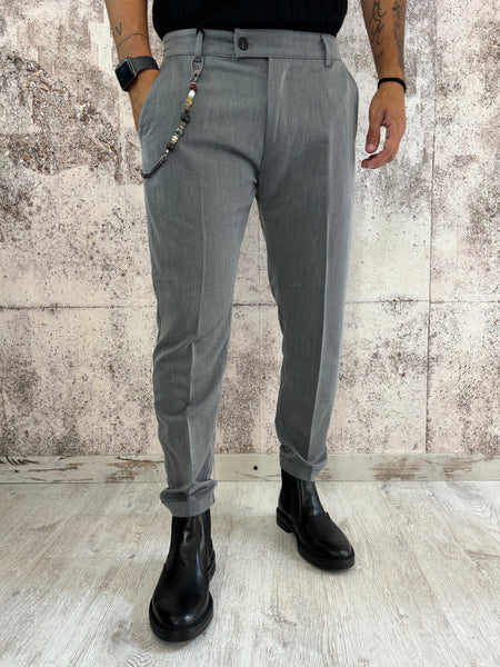 Pantalone Classic grigio scuro con catenella