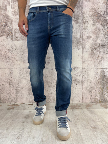 Jeans Slim fit art. D14