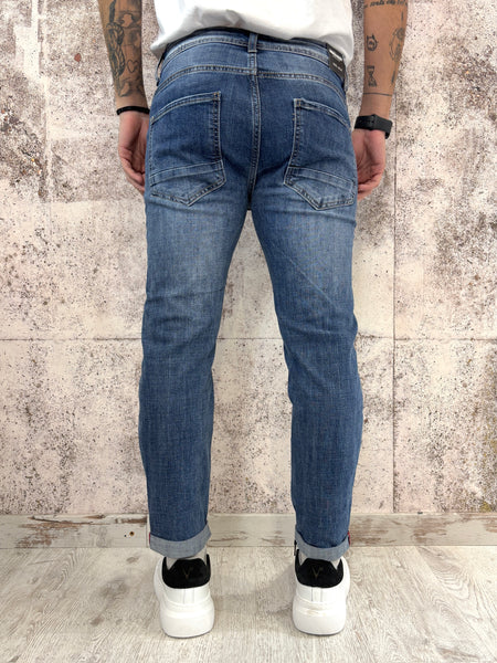 Jeans Capri Fit art. 81